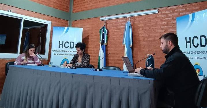 Fernández Oro destinará el 10% de tasas a salarios municipales: más de $100 millones al año