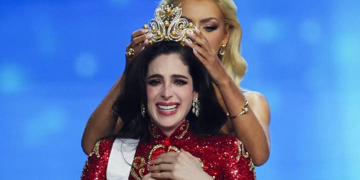 Deslumbrante belleza y respuestas poderosas: así fue el triunfo de Fátima Bosch en Miss Universo 2025