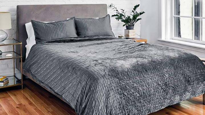 A cooling weighted blanket is the perfect winter sleep accessory — 3 I'd shop in the Black Friday sales