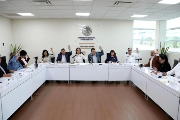 Buscan garantizar seguridad de maestros