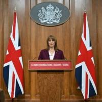 UK economic gloom deepens before budget