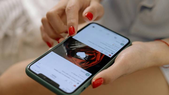 ¿Qué sucede cuando hacemos clic en "me gusta" en las redes sociales?