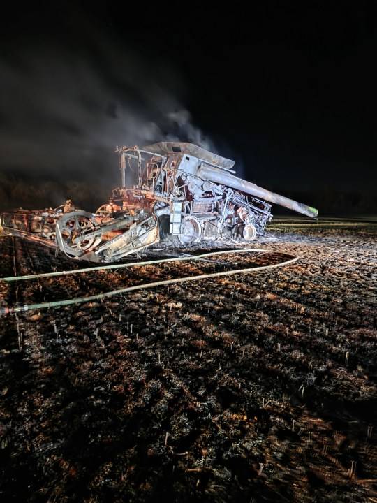 Crews respond to Hazel Green combine on fire