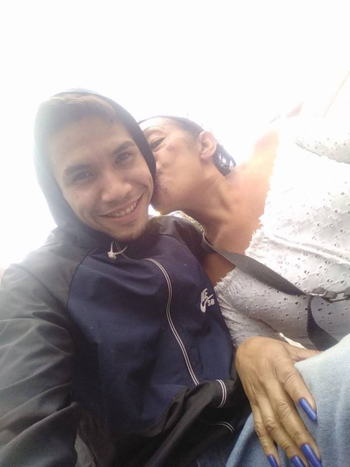 Homicidio frustrado en Caracas: mujer de 48 años acuchilla a su...