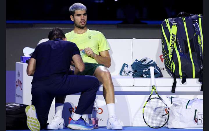 Copa Davis 2025: Carlos Alcaraz baja por lesión para la final 8 en Bolonia