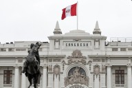 Perú consultará a la OEA antes de decidir sobre el salvoconducto a Betssy Chávez