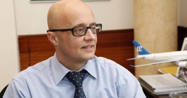 Richard Clark, el base de Air Europa