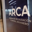 La recaudación de impuestos cayó cerca de 3,5% real en octubre y alcanzó los $16,1 billones