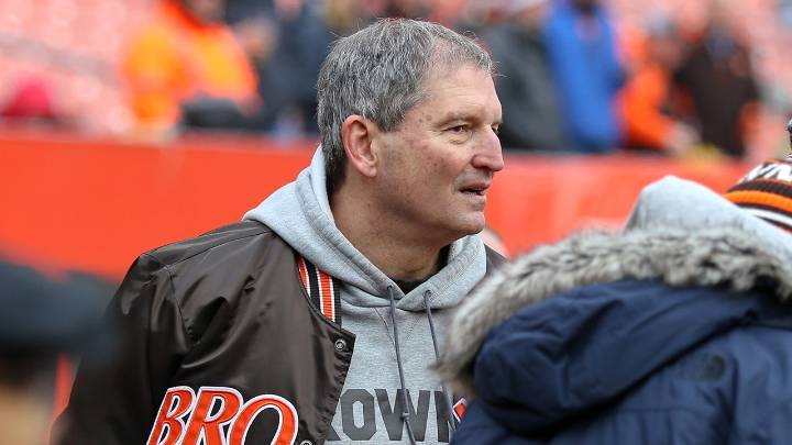 Browns legend Bernie Kosar updates fans after liver transplant delay