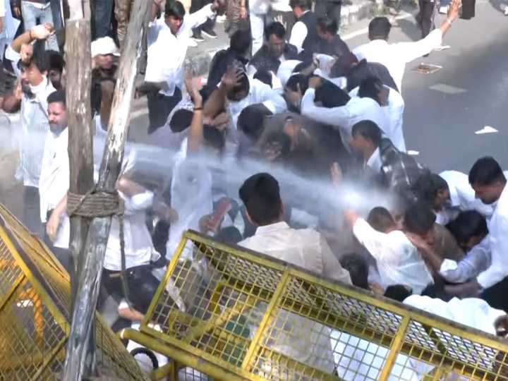 Rajasthan: Youth Congress stages protest in Jaipur