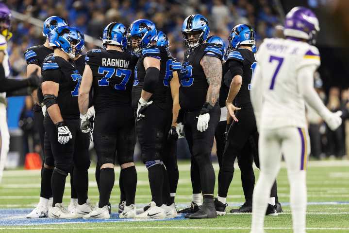 Where to watch NFL games for free today without Streameast