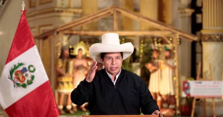 Comisión parlamentaria pide inhabilitación política para Pedro Castillo