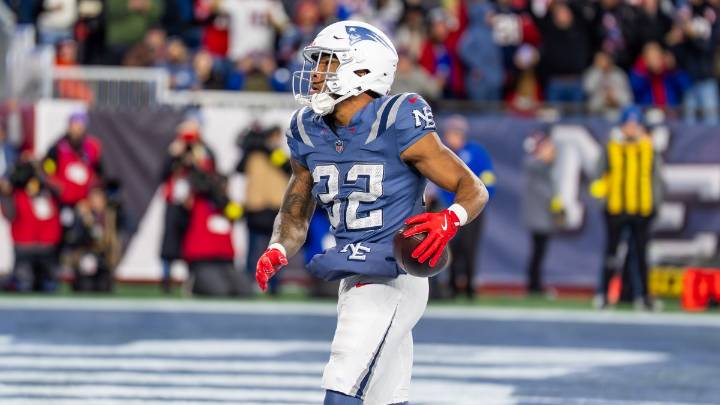 Patriots RB TreVeyon Henderson scores on creative wrinkle, Johnson says