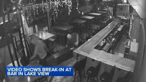 Lakeview, Chicago crime: ATM theft caught on camera at Wrigleyville North bar near Sheridan and Byron