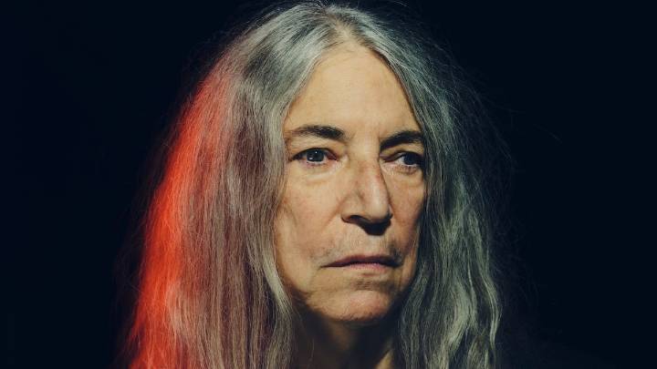 Patti Smith: “En mi vida he visto un mundo tan movido por el poder y el dinero”