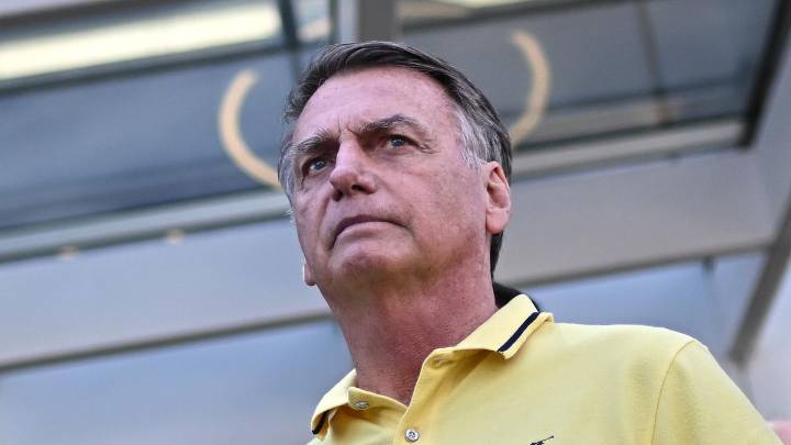Brasil: la Policía detuvo a Jair Bolsonaro y lo trasladó a una cárcel