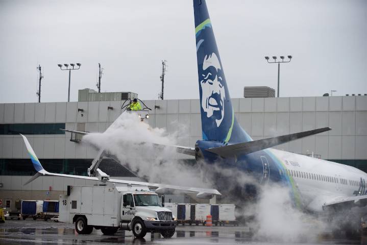 PDX flight cancellations climb even as shutdown nears end: Here’s the full list