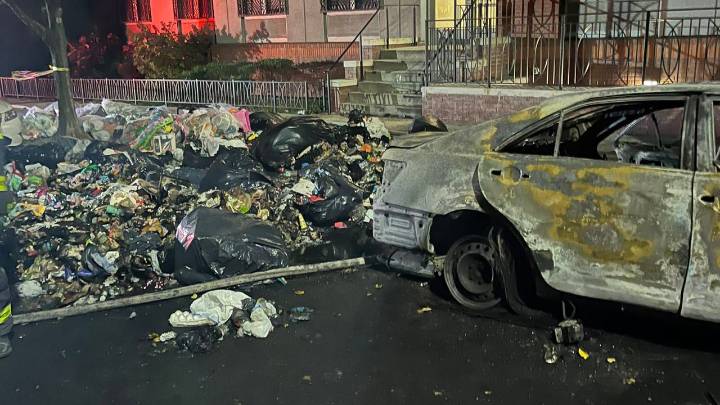 FDNY: 7 firefighters injured after Bronx car explosion