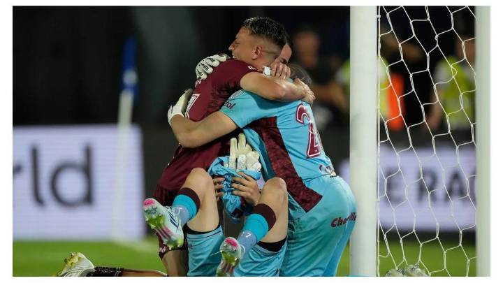 Losada tras el título con Lanús: "La remé mucho para estar acá"