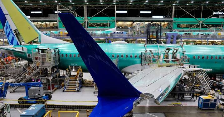 Juez de EEUU retira cargos penales contra Boeing por accidentes en 2018 y 2019