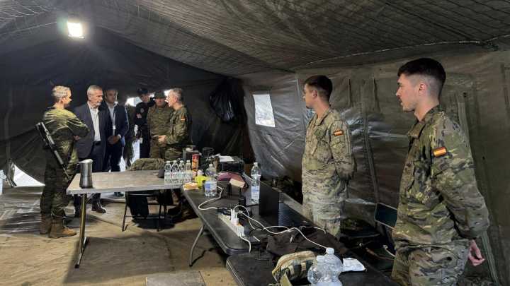 Las operaciones de Presencia, Vigilancia y Disuasión del ejército también llegan al Puerto de Motril