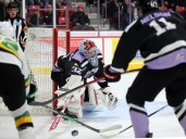 Epic goalie duel in Owen Sound goes to Seb Gatto in the shootout