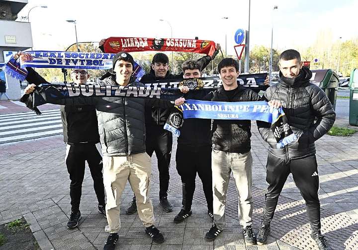 Ambiente de derbi en El Sadar