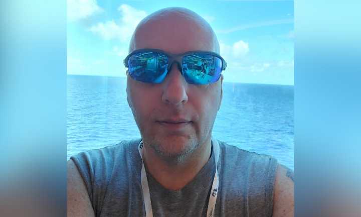 Ontario crossing guard killed on the job