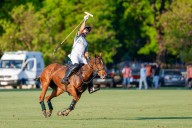 Todo puede suceder. Otro gol de oro en Palermo: La Hache Cría & Polo desafió al handicap en un desenlace vibrante
