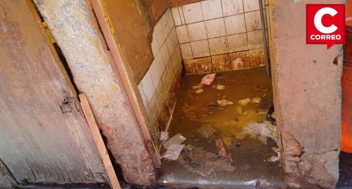 Cierran bar clandestino por insalubridad y consumo ilegal en pleno centro de Huancayo