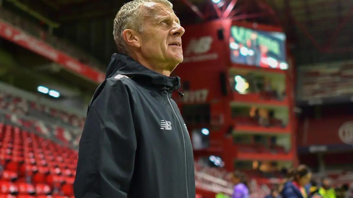 Patrice Lair, satisfecho con sus Diablas en su primer torneo en México