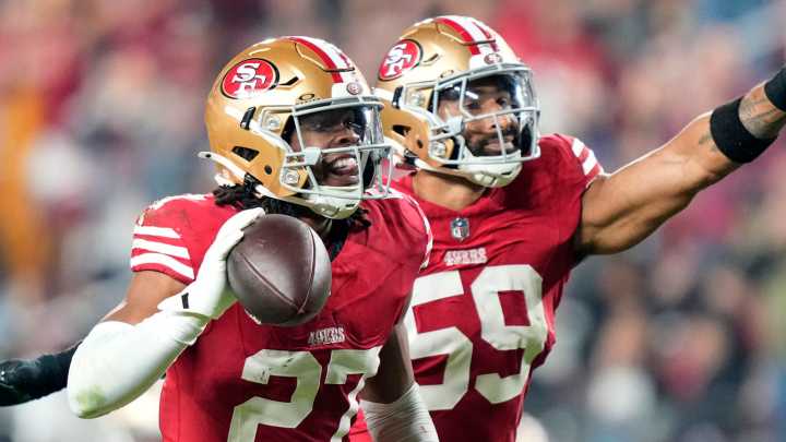 49ers defeat Panthers in 'MNF' snoozefest
