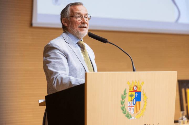 “Habrá médicos en paro en Aragón para el año 2030 y algunas especialidades estarán desiertas”