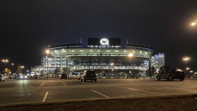 Huskers looking toward better bowl game, while Nittany Lions looking for bowl eligibility