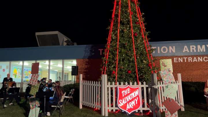 'Anything helps': The Salvation Army of Lincoln lights Christmas tree as symbol of hope