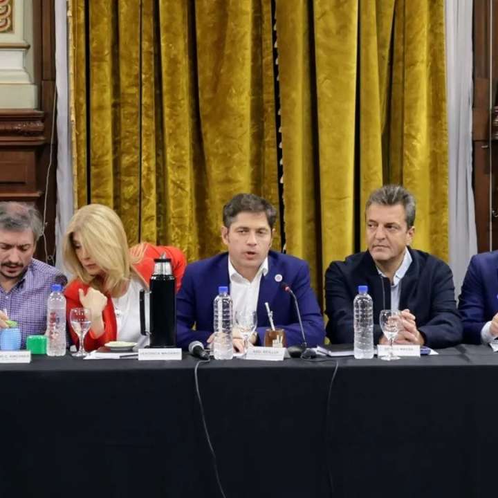 Axel Kicillof, Massa y CFK se reparten las sillas de la Corte bonaerense: tres para ellos y otra para negociar