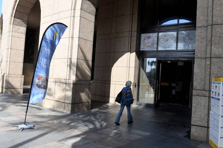 L.A. County opens 140 additional vote centers for Nov. 4 special election