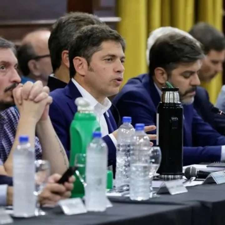 Axel Kicillof, Massa y CFK se reparten las sillas de la Corte bonaerense: tres para ellos y otra para negociar