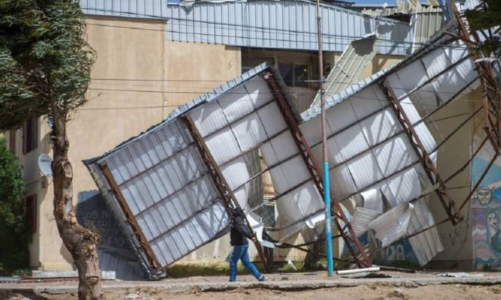 Alerta roja por vientos de hasta 150 km/h en toda la Patagonia: cerraron escuelas, rutas y aeropuertos