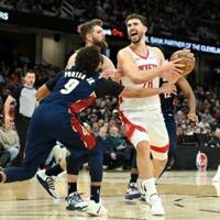 Sengun powers Rockets over Cavs as Thunder reach 15