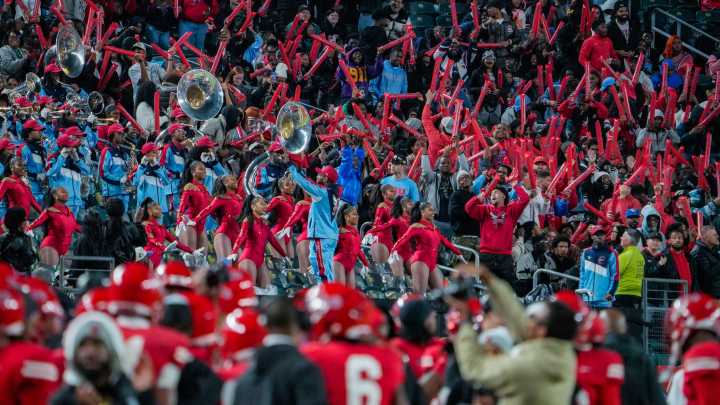 Delaware State Hornets have a high five specialist the team loves