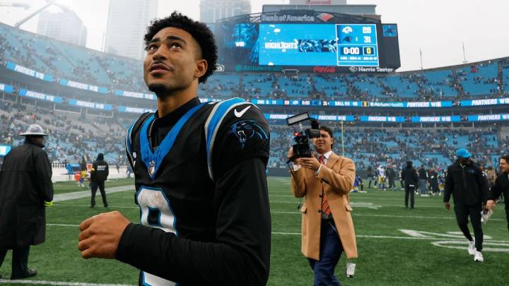 Carolina Panthers top Los Angeles Rams, roll into bye at 7