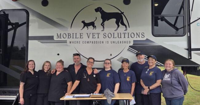 Hooves and Paws hosts free clinic