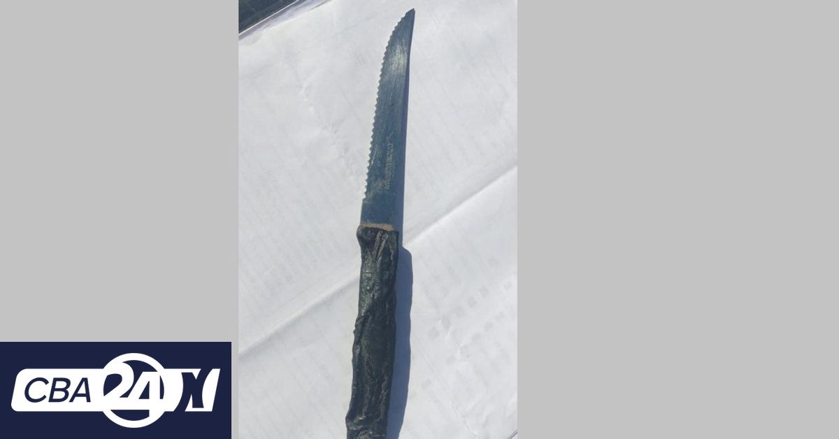 Córdoba: ingresó al Registro Civil con un cuchillo, amenazó a empleados, y terminó detenido