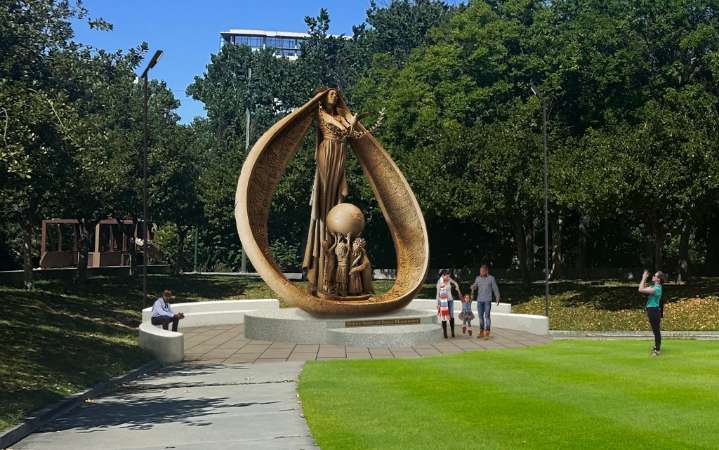 San Jose Rotary helping to bring peace monument to Arena Green