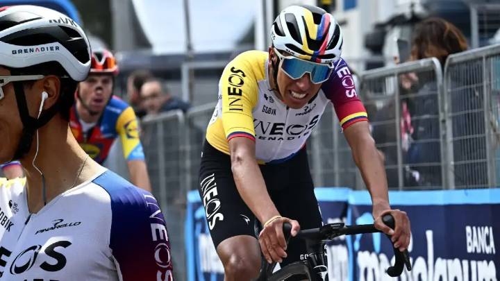Egan Bernal tiene nuevo 'jefe' en el Ineos tras remezón: excompañero y campeón del Tour de Francia pasó a ser el director de carreras