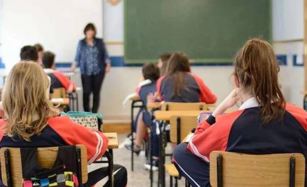 Los colegios privados ya no deberán informar ni pedir aval estatal para fijar cuotas y matrículas