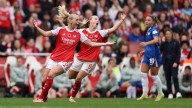 Arsenal needed to beat Chelsea, but poor officiating made it hard