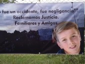 La farola de la muerte: Iñaki, el nene de 11 años que se electrocutó en un country