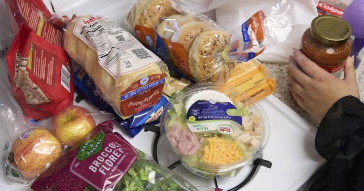 US Supreme Court blocks food stamp funding